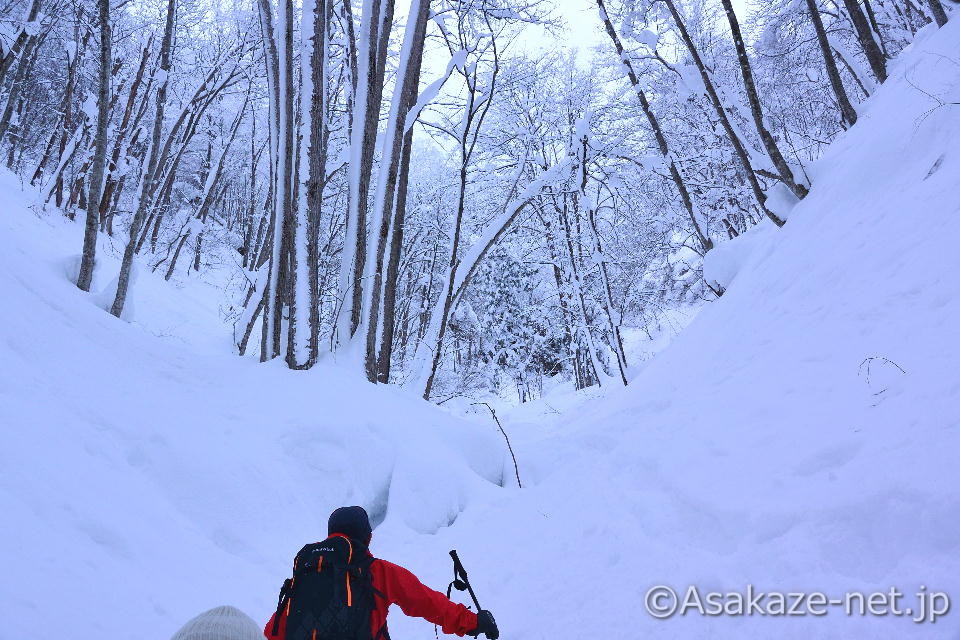 �򉈂��ɂЂ�����o��܂�