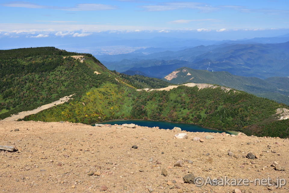 �R�����߂��Đi�ނƁE